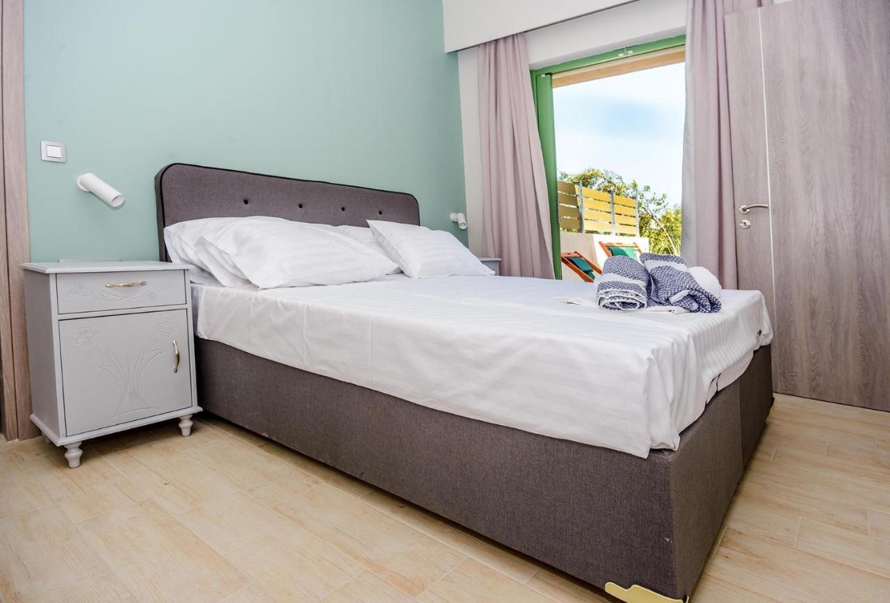 Tzogias Apartments Pan Ласси Экстерьер фото
